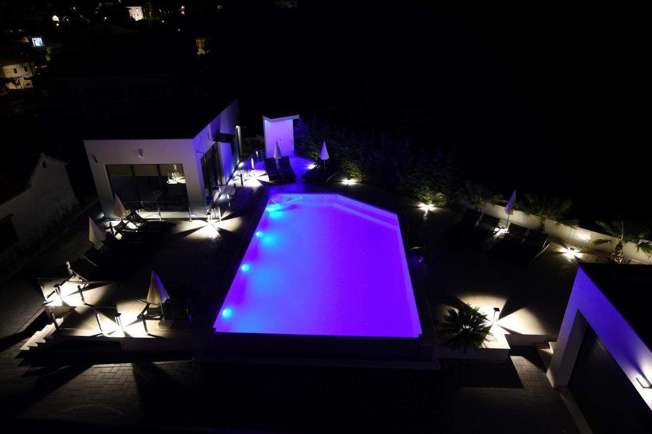 Holiday Luxury Resort Sundance Trogir Eksteriør billede